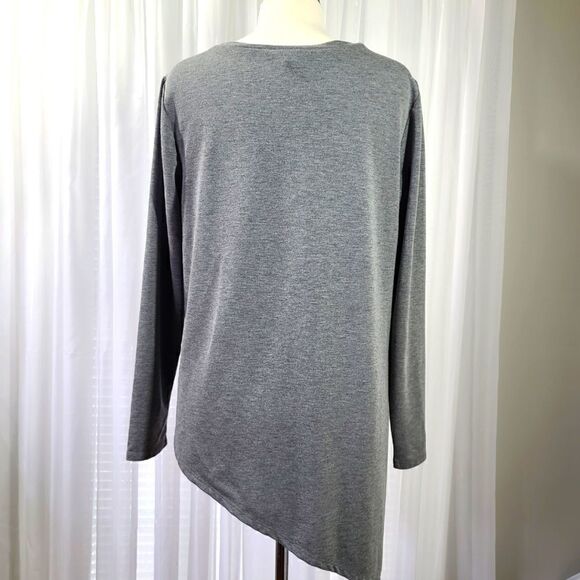 Torrid Asymmetrical Top  - Picture 3 of 5